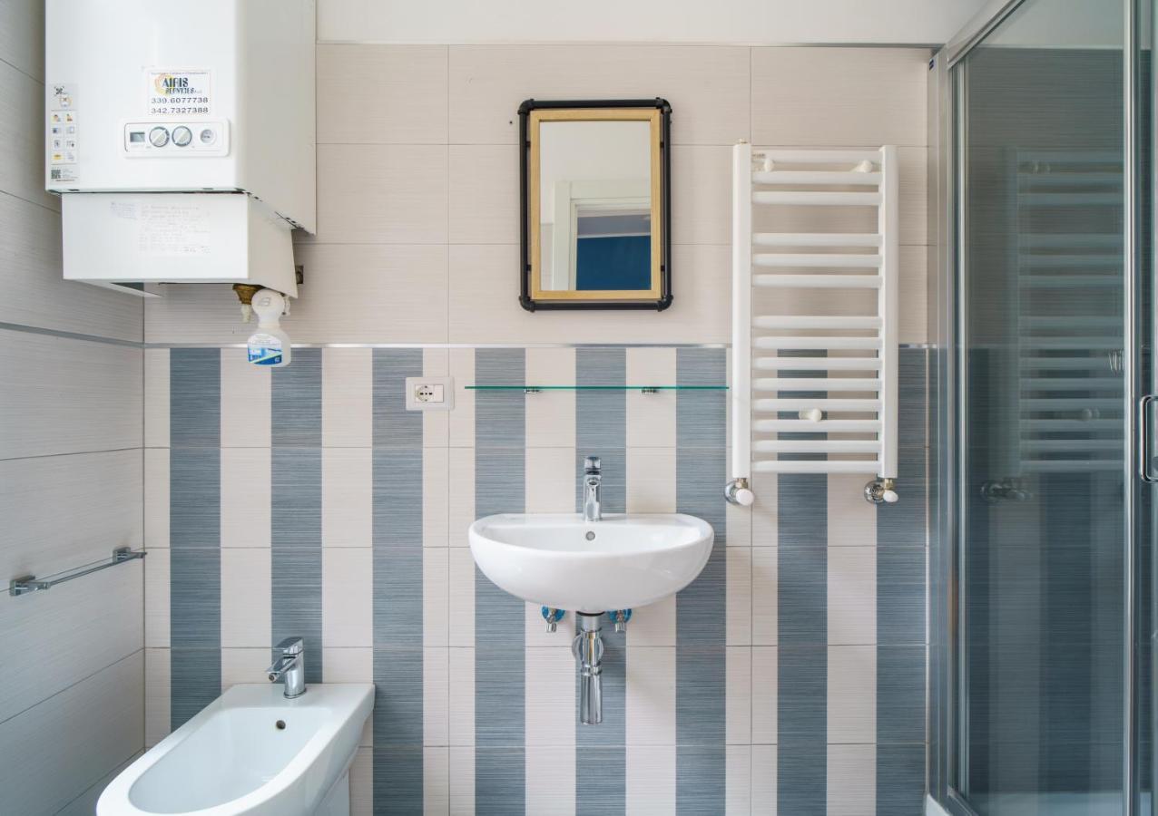 Dreamynest Quattro Cantoni - 2 Bdr Vicino Il Colosseo Rom Eksteriør billede